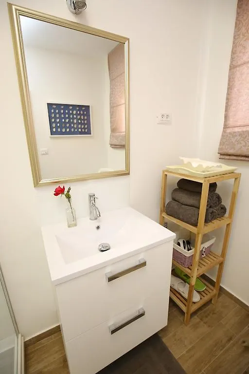 Daire Downtown Accommodation 2Br Zadar