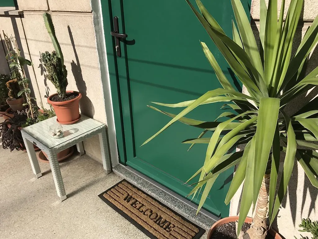 Downtown Accommodation 2Br Zadar 0*,  Hırvatistan